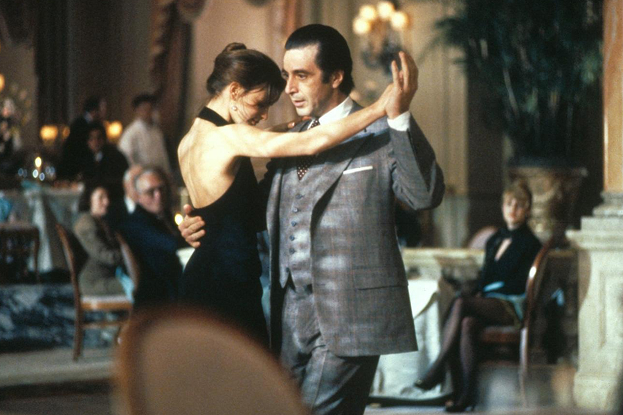 这首华丽而高贵动人的探戈名曲, 出现在众多电影配乐中, 是阿根廷探戈